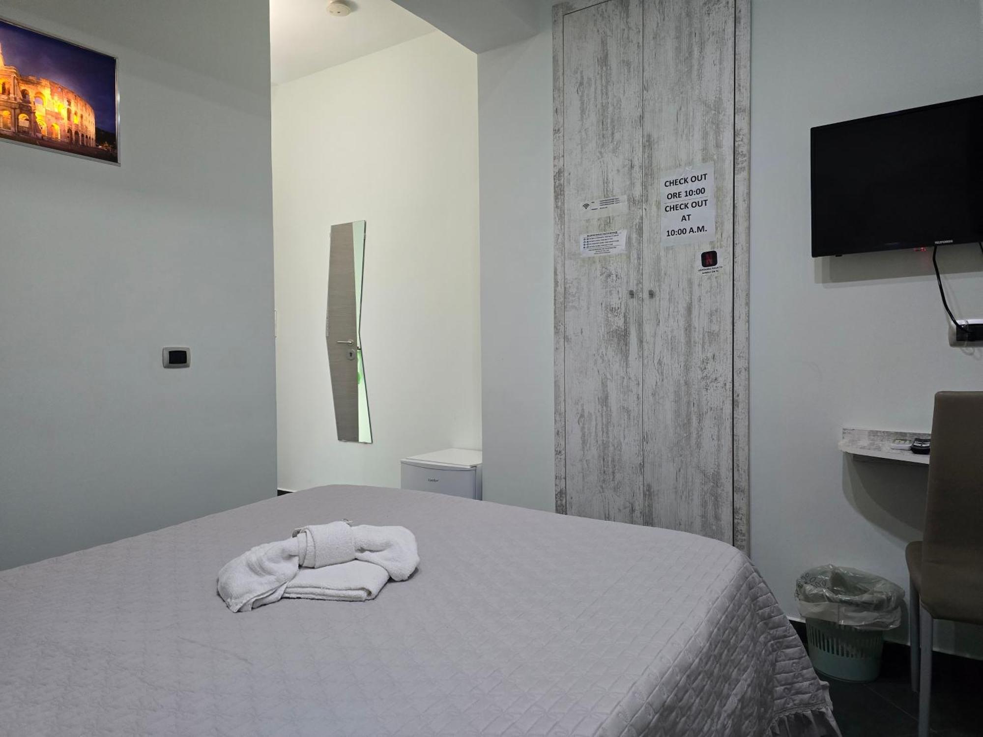 Nazionale Dream Hotell Napoli Eksteriør bilde