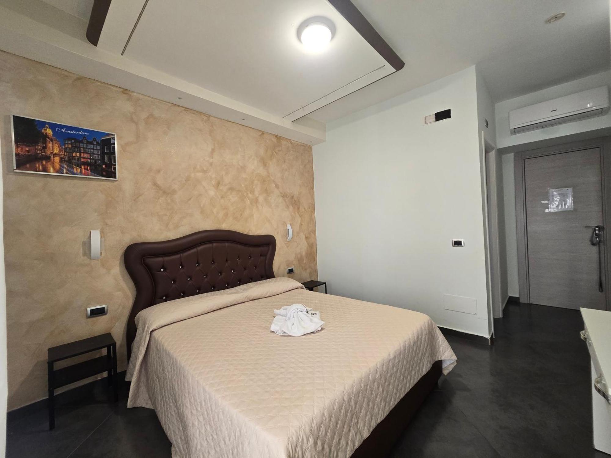 Nazionale Dream Hotell Napoli Eksteriør bilde
